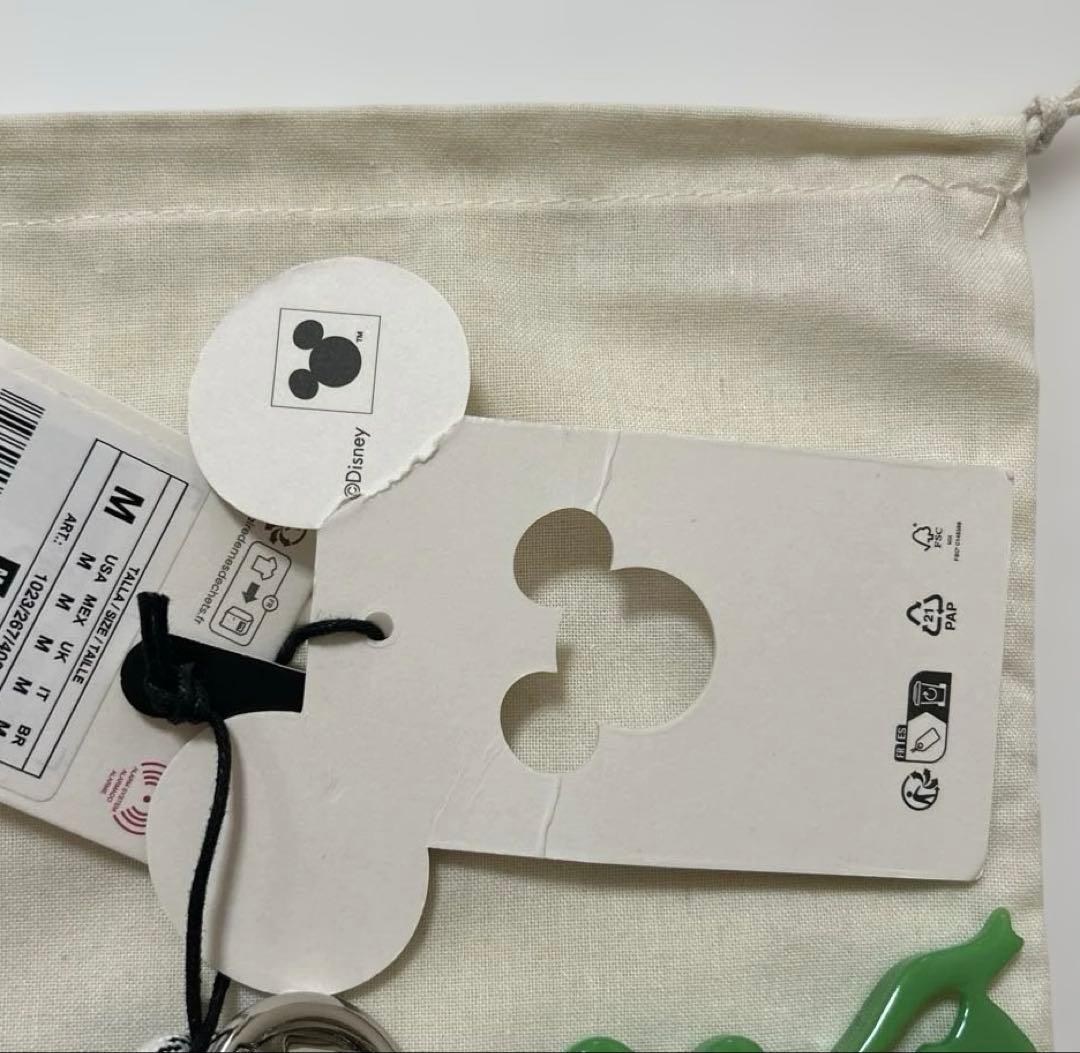 ZARA Disney マルチチャームキーホルダー ミッキーチャーム - メルカリ