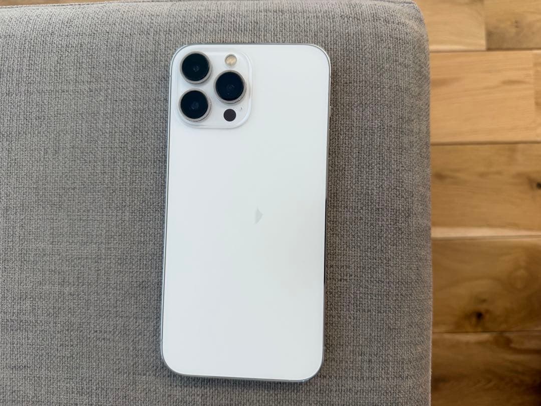 お*だ様 iPhone 13 Pro max本体