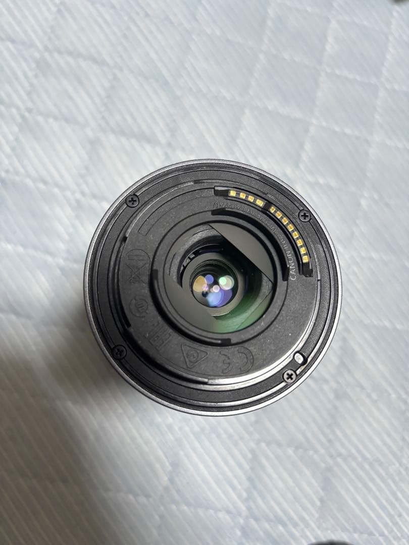 Canon RF S18-150mm F3.5-6.3 IS STMズームレンズ