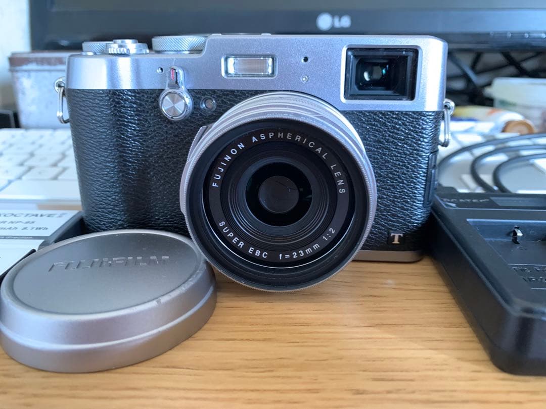 デジタルカメラ Fujifilm X100T