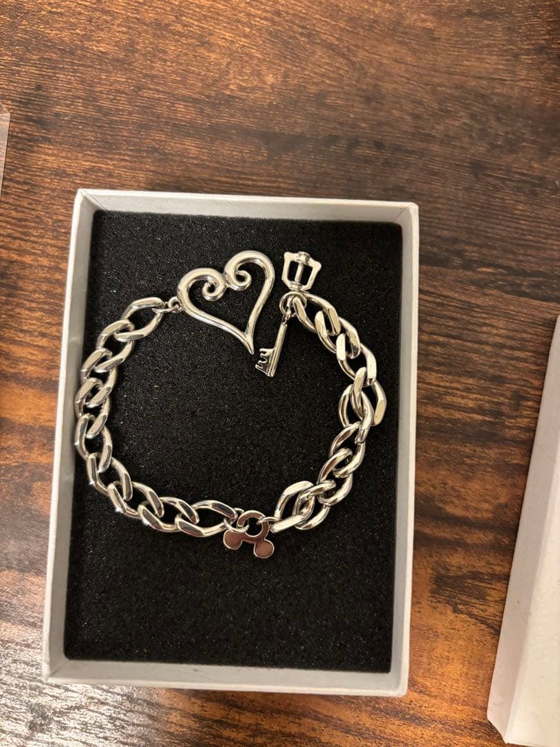 レア】キングダムハーツ シルバーブレスレット キーブレード ミッキー