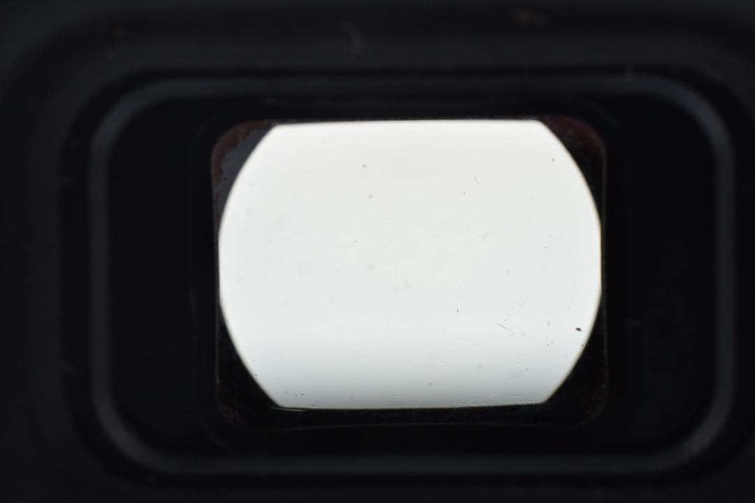 美品 NIKON ニコン D7100 M358