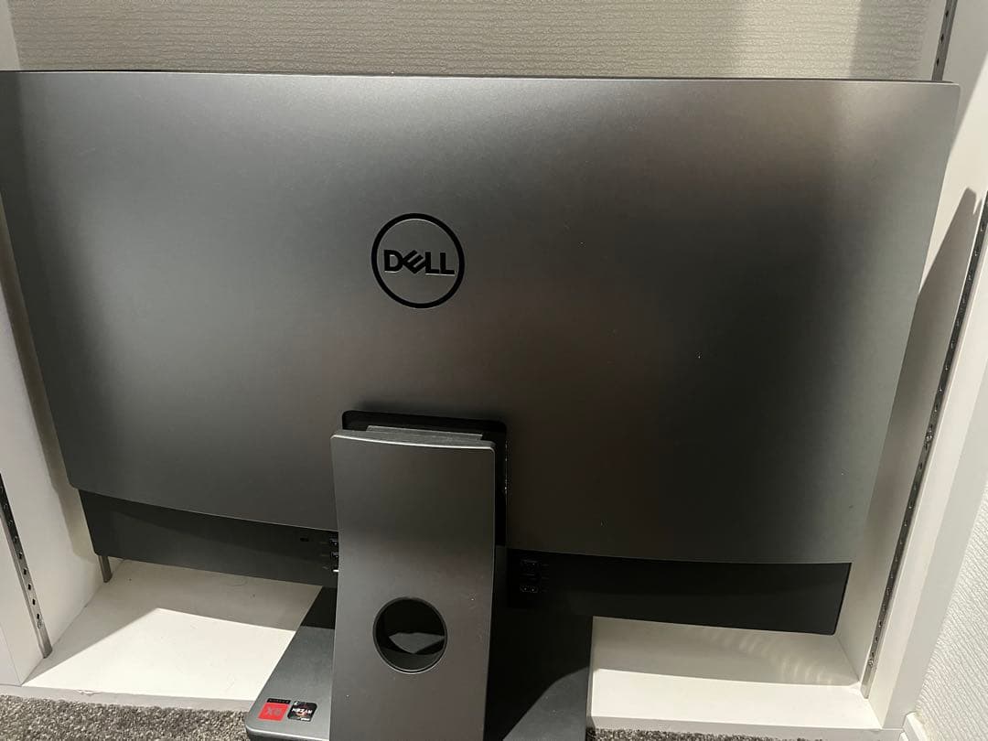 Dell Inspiron 27 7775 Series モニター