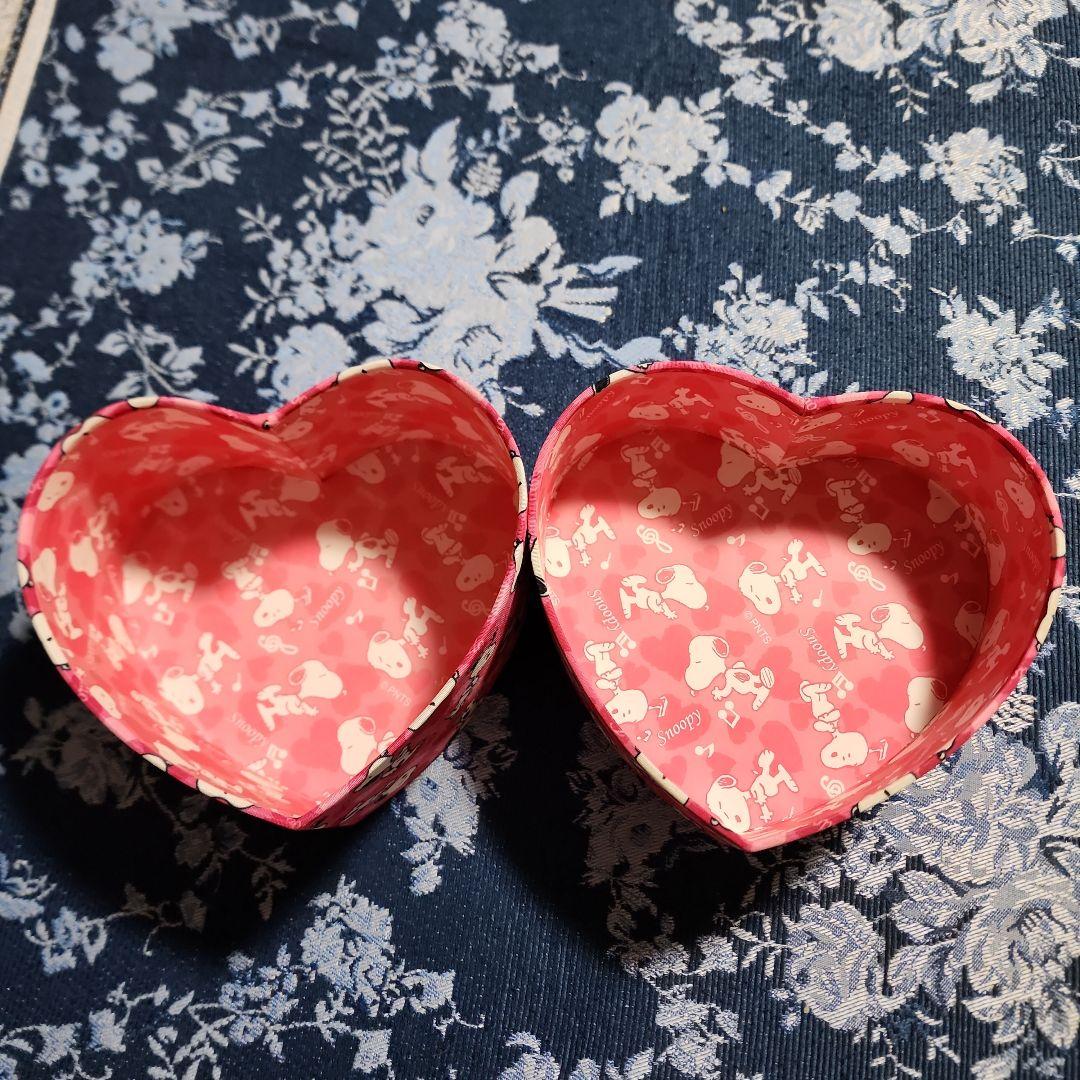 希少品】USJ キャラクターお菓子空箱 4点セット - メルカリ