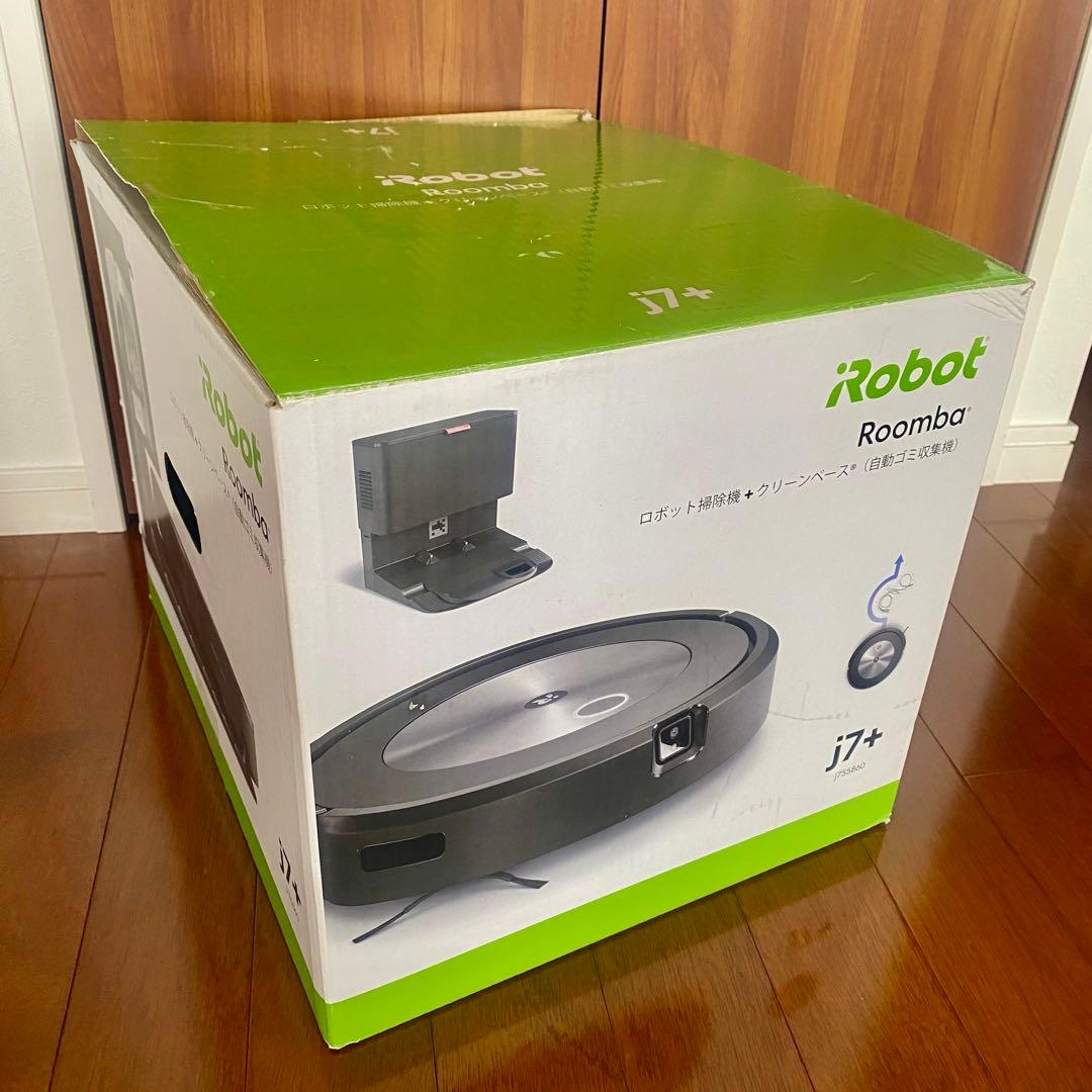 iRobot Roomba j7+ 本体と付属品 iRobot® Roomba Combo® j7+ Robot Vacuum and Mop