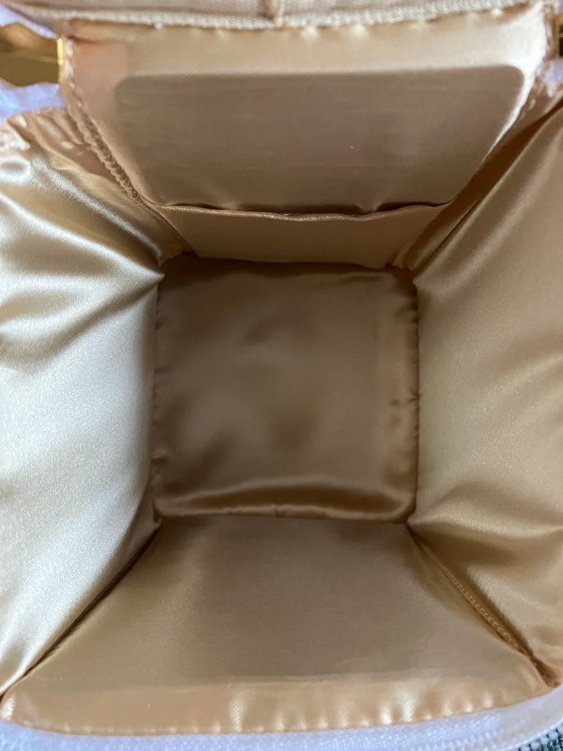 エフェクティム　スムースビューティーリフティング　購入価格12万6500円