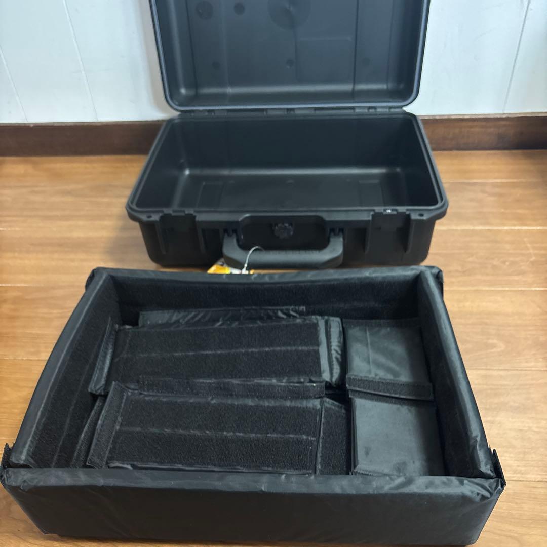 米軍放出品 HARDIGG STORM CASE IM2300 送料無料 ② Pelican™ Storm Case™