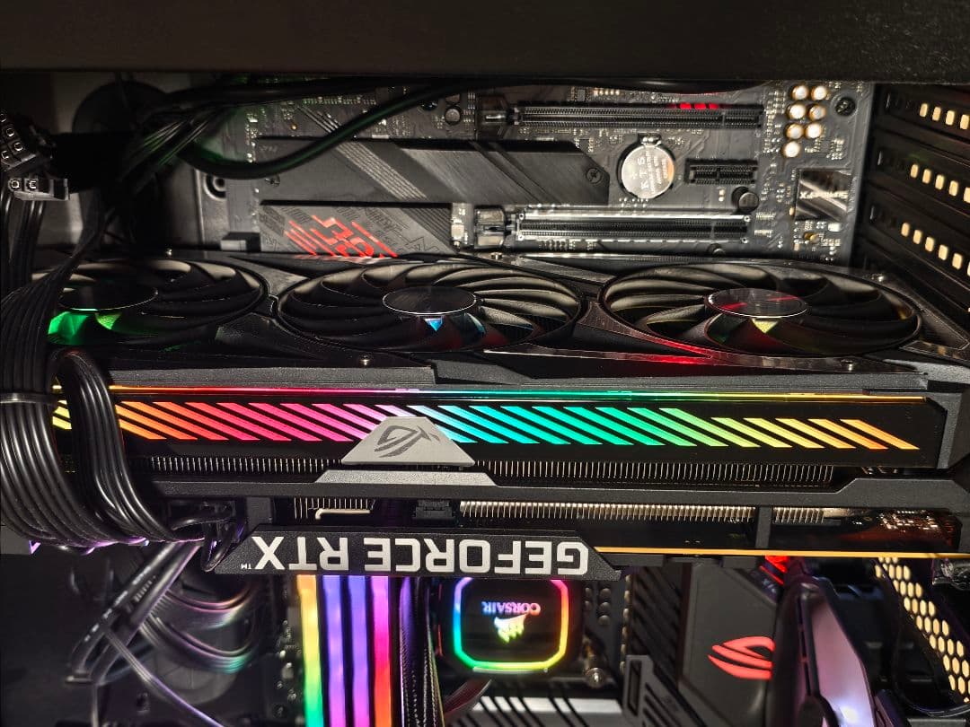 グラフィックボード・グラボ・ビデオカード ASUS ROG STRIX GeForce RTX 3080