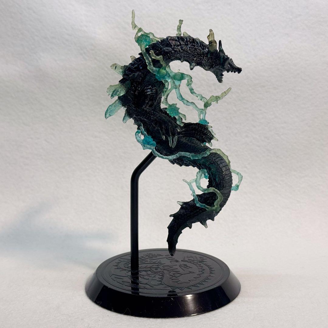 まとめ買い歓迎 モンスターハンター スタンダードモデル ラギアクルス