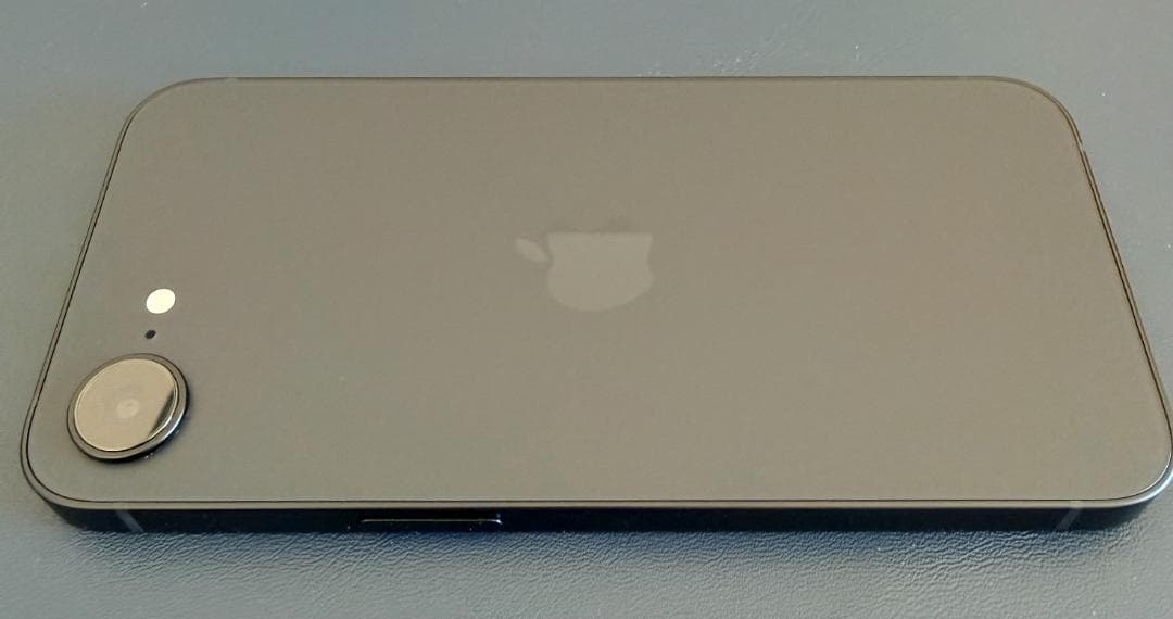 iPhone 16e 256GB ブラック SIMフリー