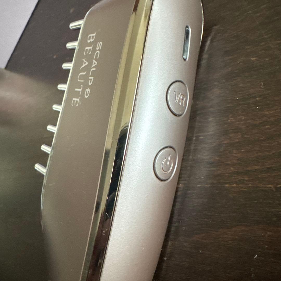 【美品】スカルプDボーテスカルプ電気ブラシ　家庭用美顔器