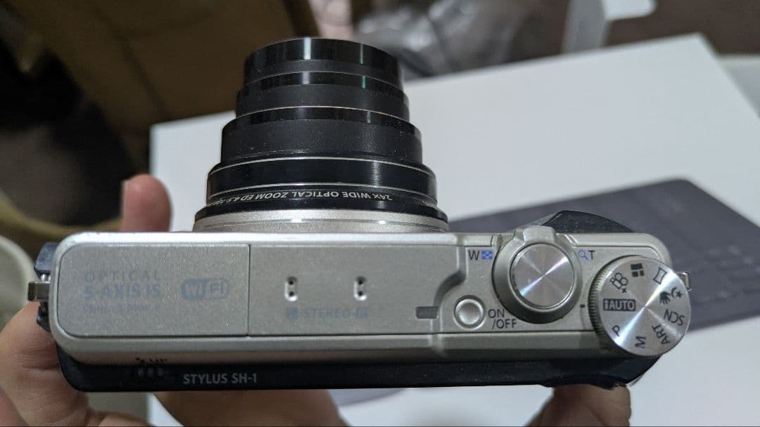 【中古】OLYMPUS STYLUS SH-1コンパクトデジタルカメラ