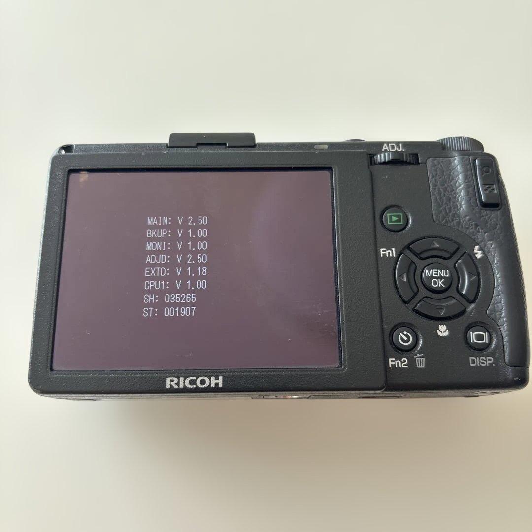 RICOH　GR DIGITALⅢ ショット数多め 異音あり