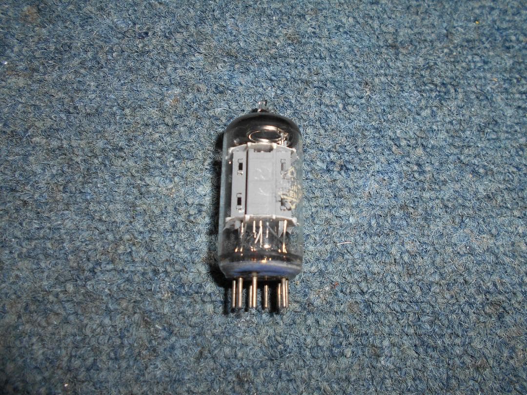 ELEFUNKEN　ECC 83　真空管　リブプレート　ダイヤマーク　ジャンク