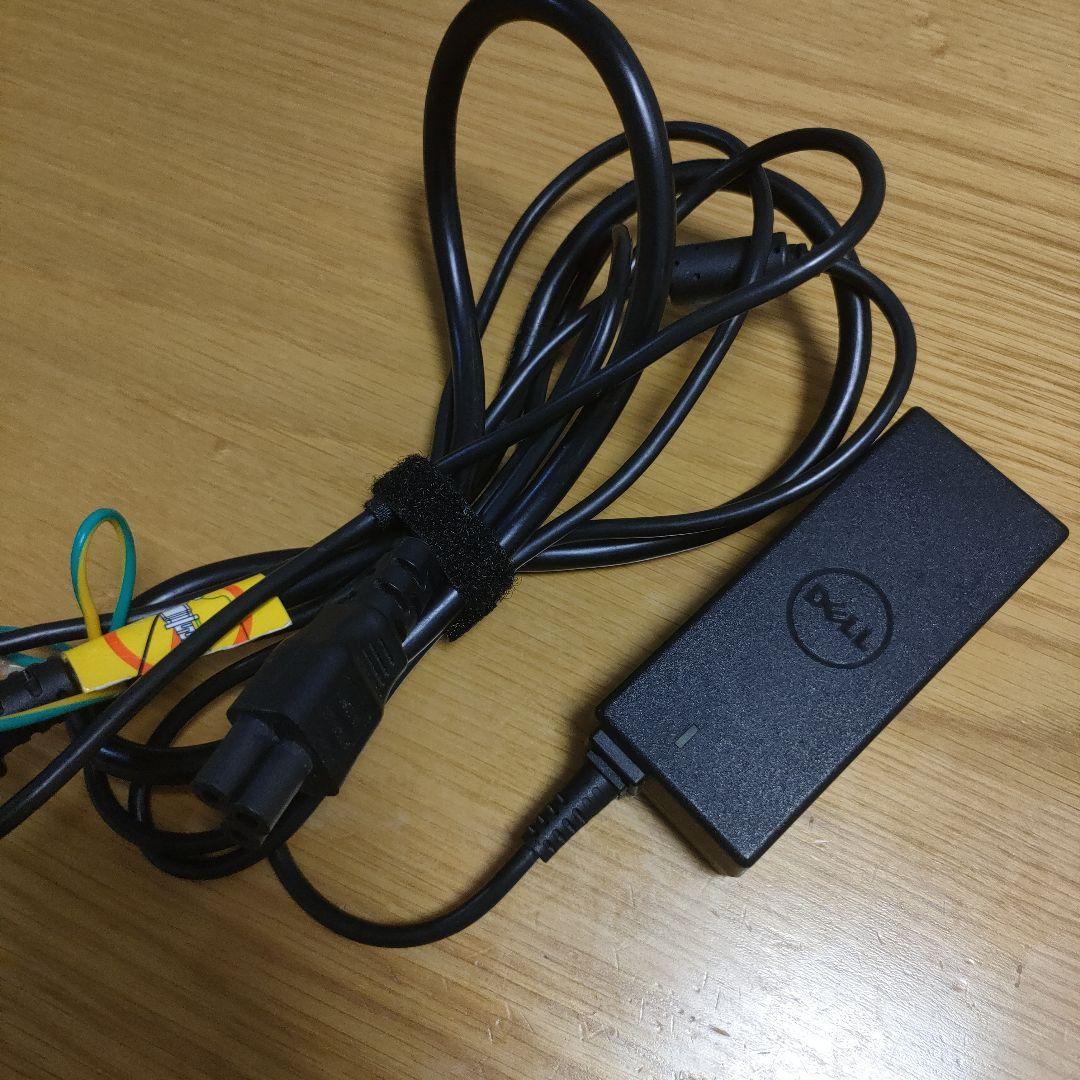 DELL Inspiron 15 3000 Series 3558 ノートPC