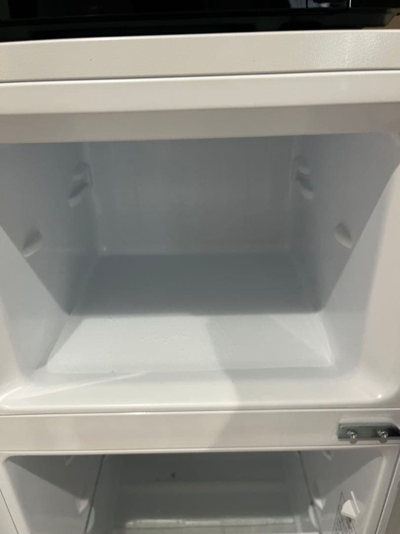至急値下げHisense 2ドア冷蔵庫 ホワイト美品