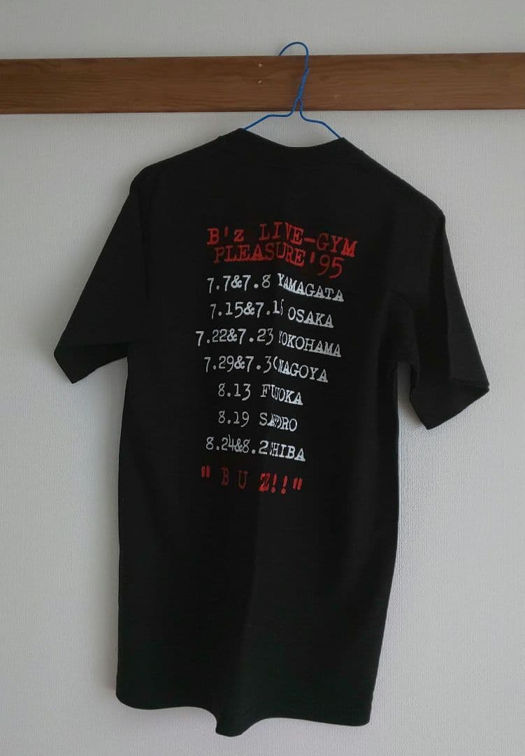 お値下げ！B'z直筆サイン入りツアーTシャツ - メルカリ