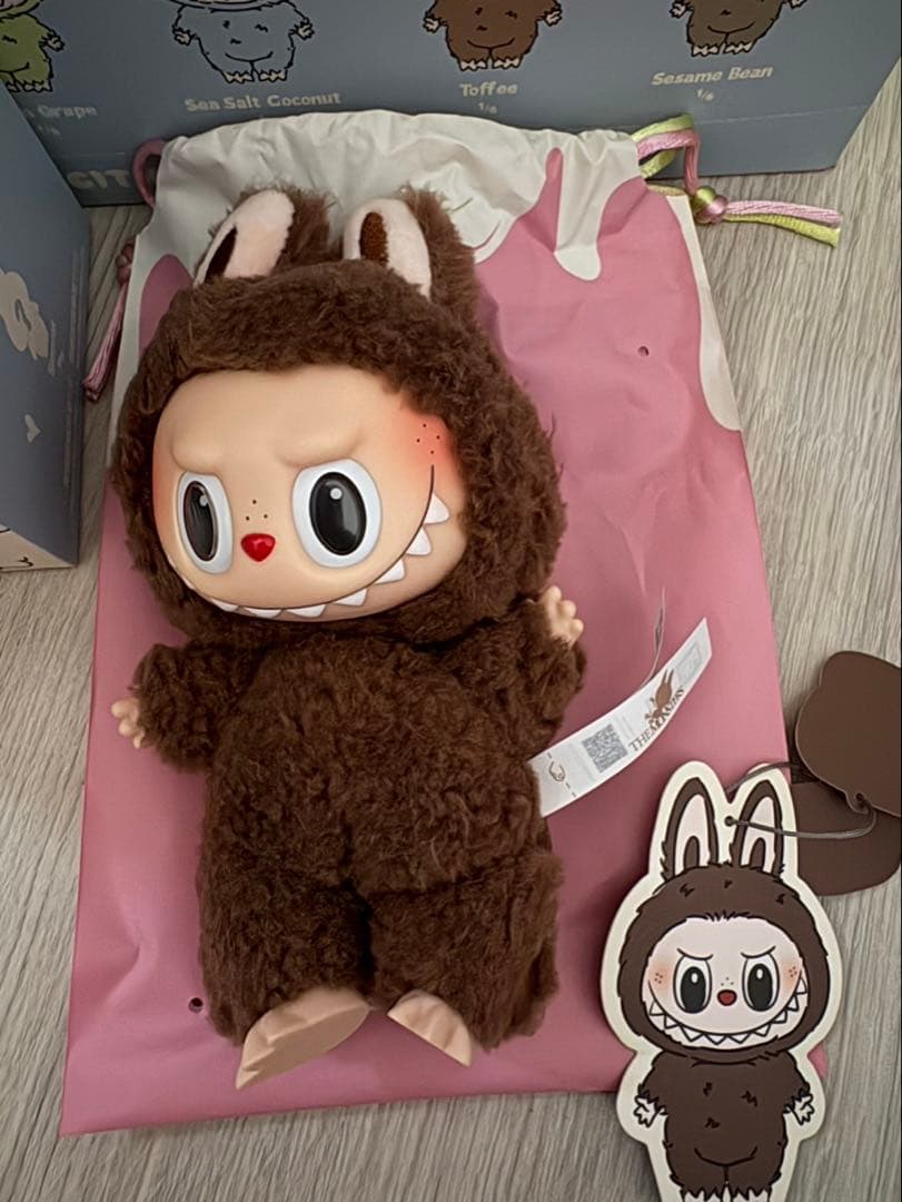 正規品 ラブブマカロン シークレット labubu chestnut cocoa - メルカリ