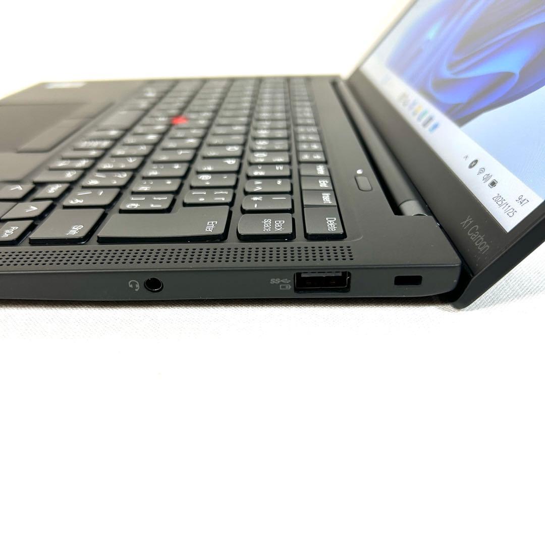 超美品 ThinkPad X1 Carbon Gen11 1TB バッテリー良好