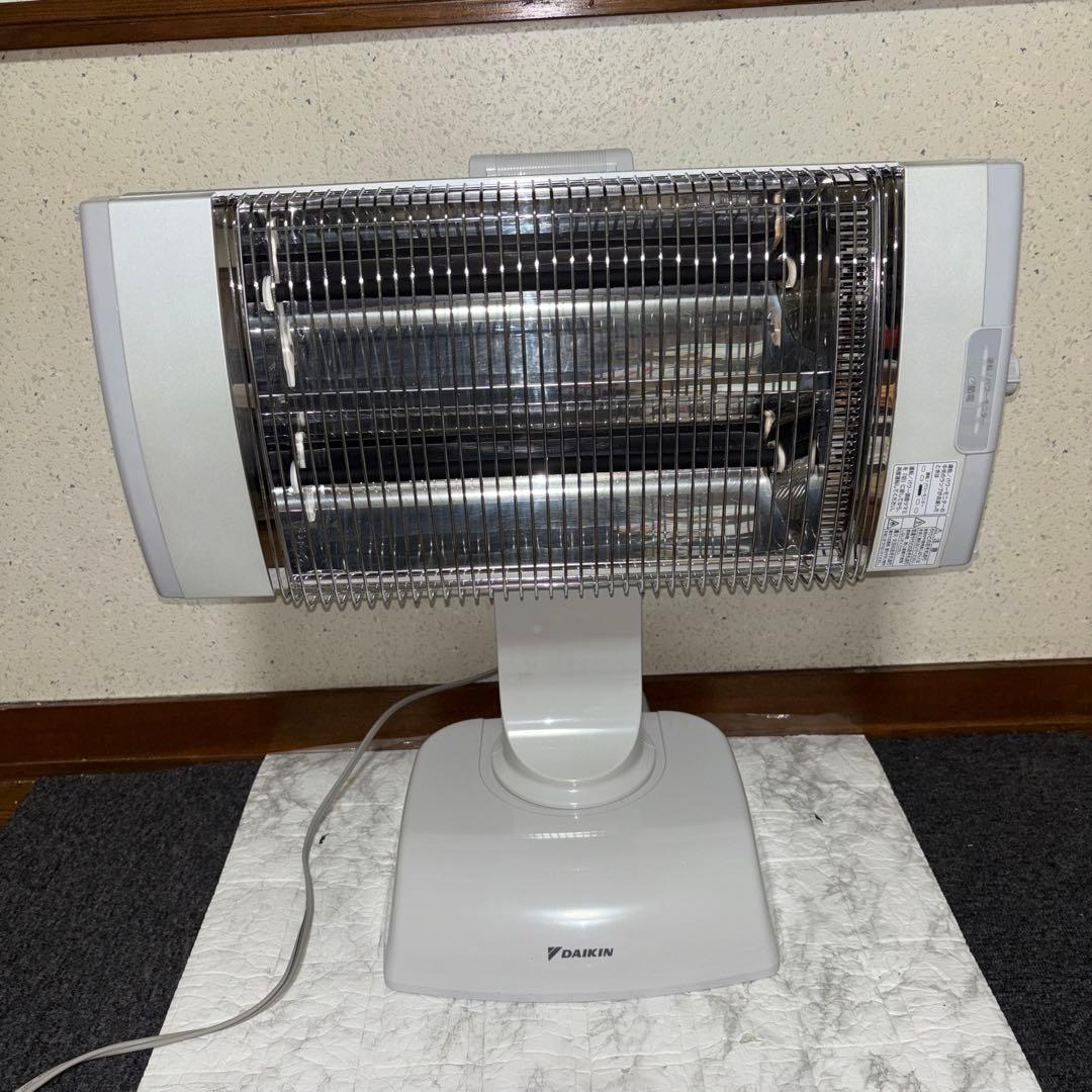 【2015年製】DAIKINセラムヒート　ERFT11SS-W