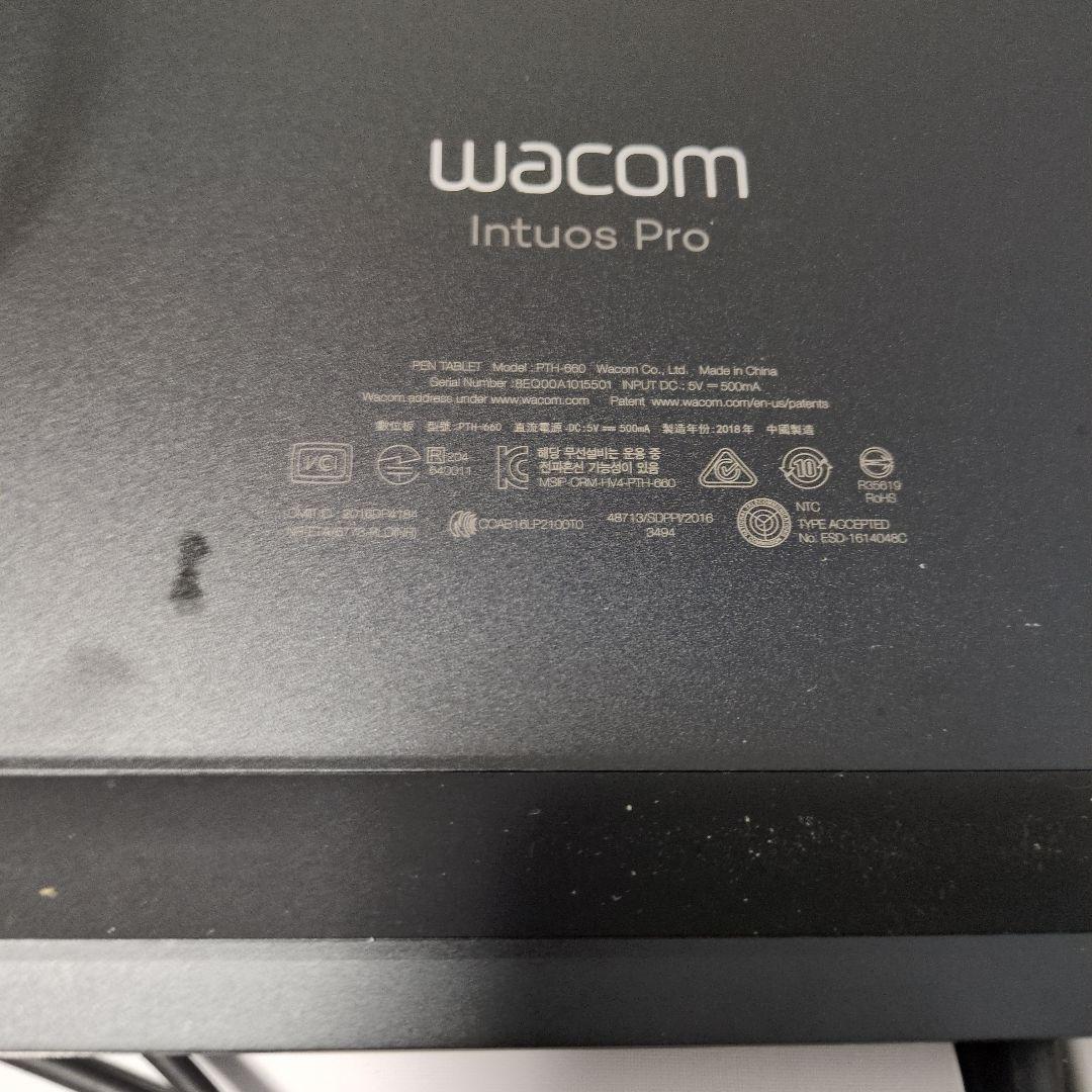 ワコム Intuos Pro Medium PTH-660/K0