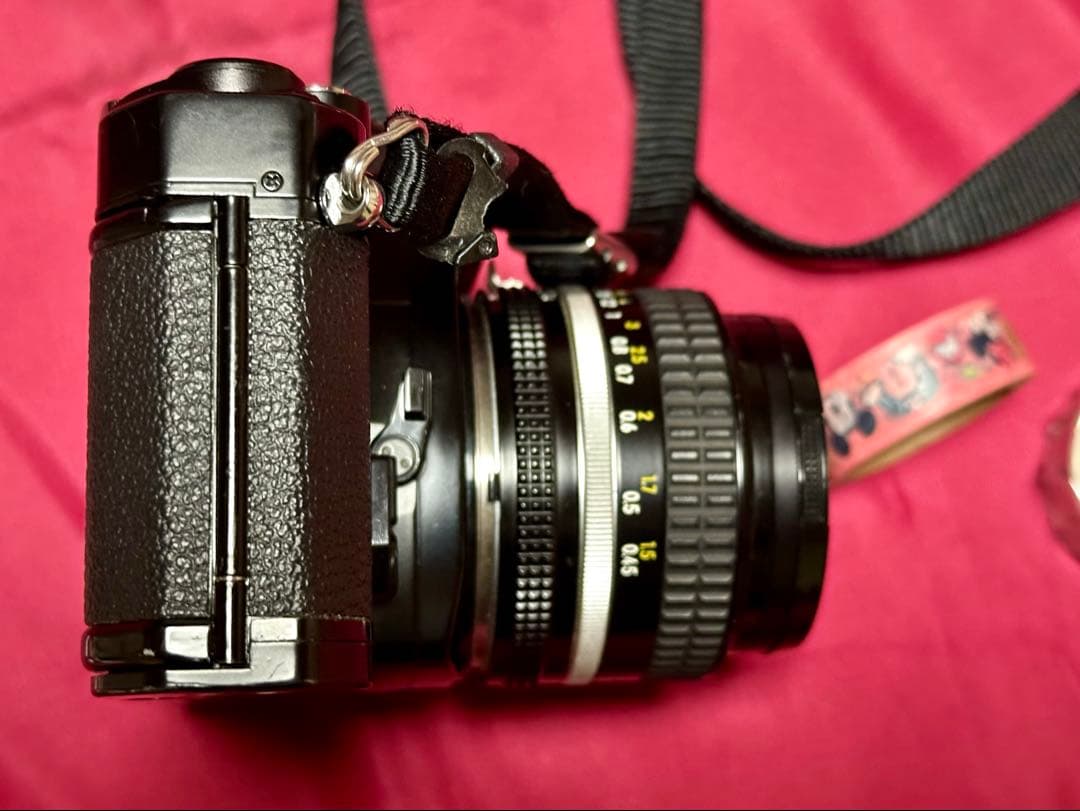 Nikon FE2 ブラック　フィルム一眼レフカメラ