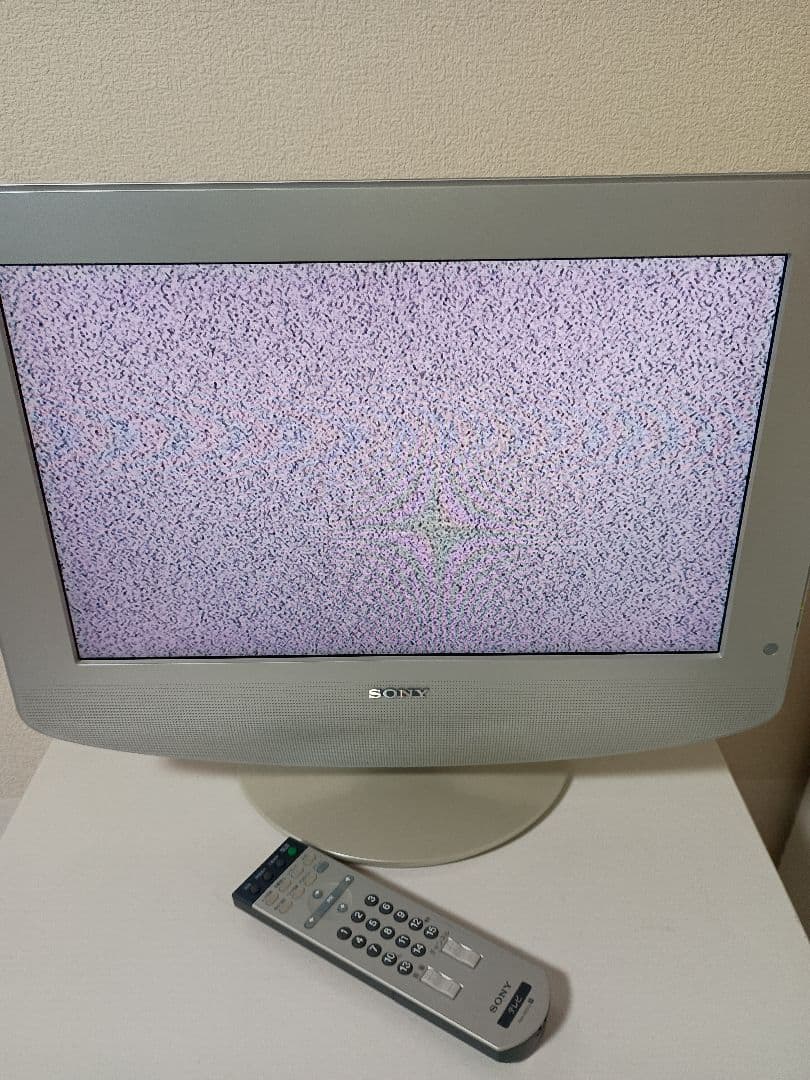 SONY KLV-17HR2 液晶テレビ シルバー(2004年製)