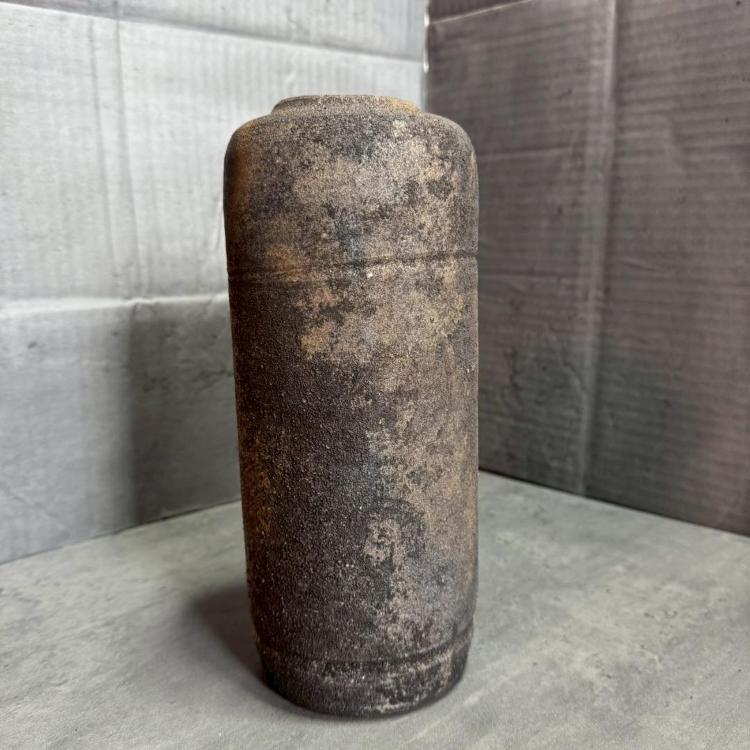 備前焼 花入 松本勝哉 作 家作 一輪挿し 花瓶 共箱 共布付き - メルカリ