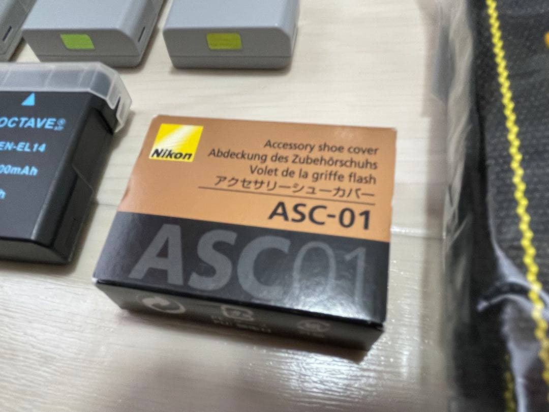 Nikon ニコン　Ｄ5600 超美品　オプション多数付き