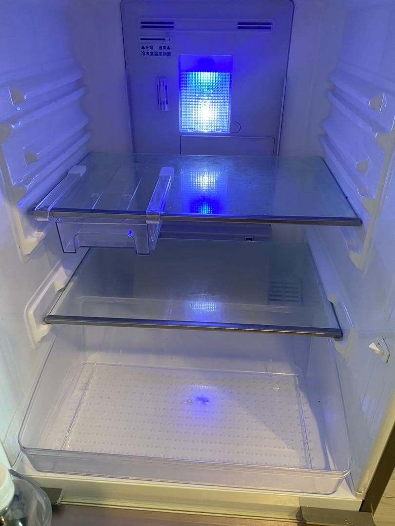 シャープ 137L プラズマクラスター搭載!「つけかえどっちもドア」冷蔵庫