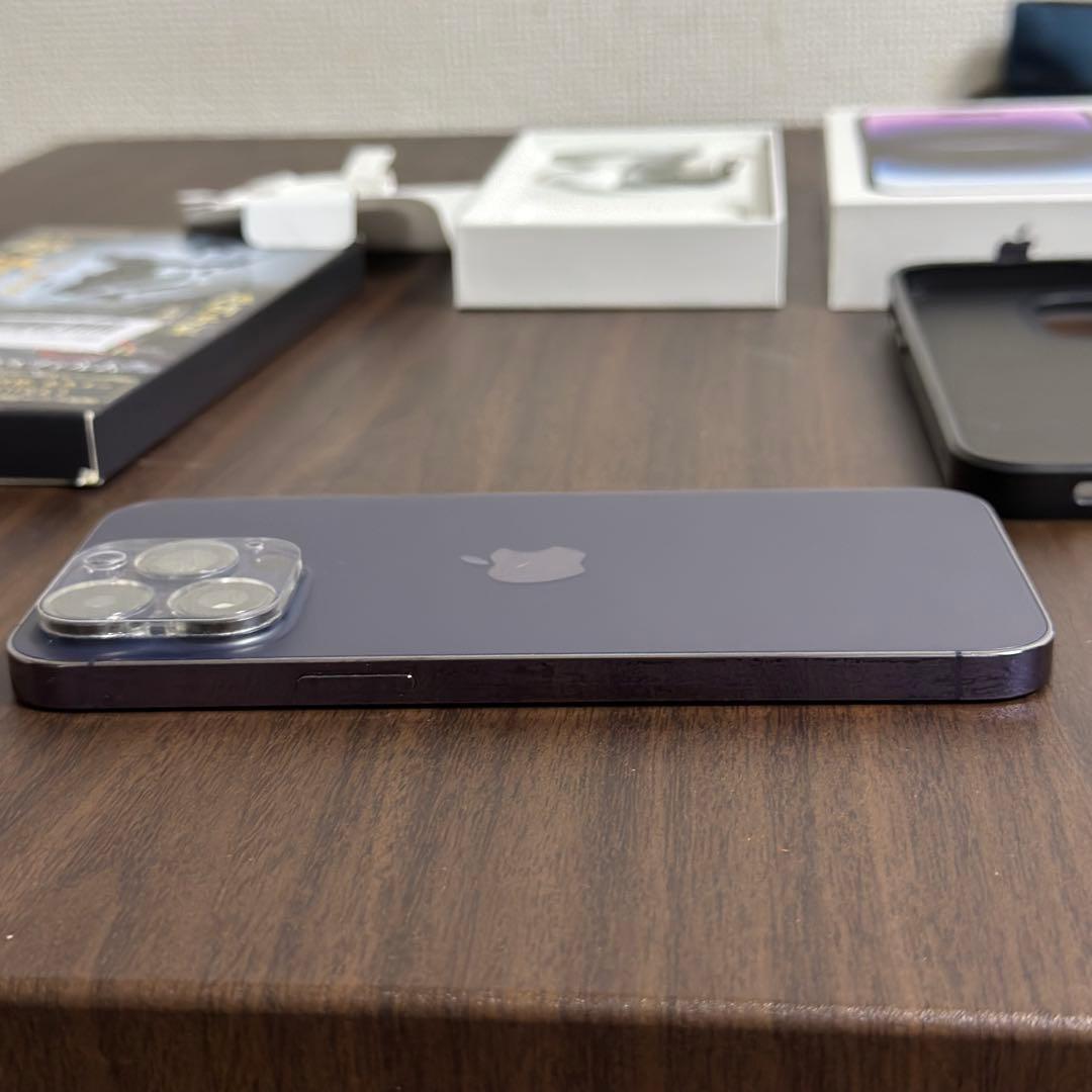 【極美品】 iPhone 14 Pro Max 256G simフリー　パープル