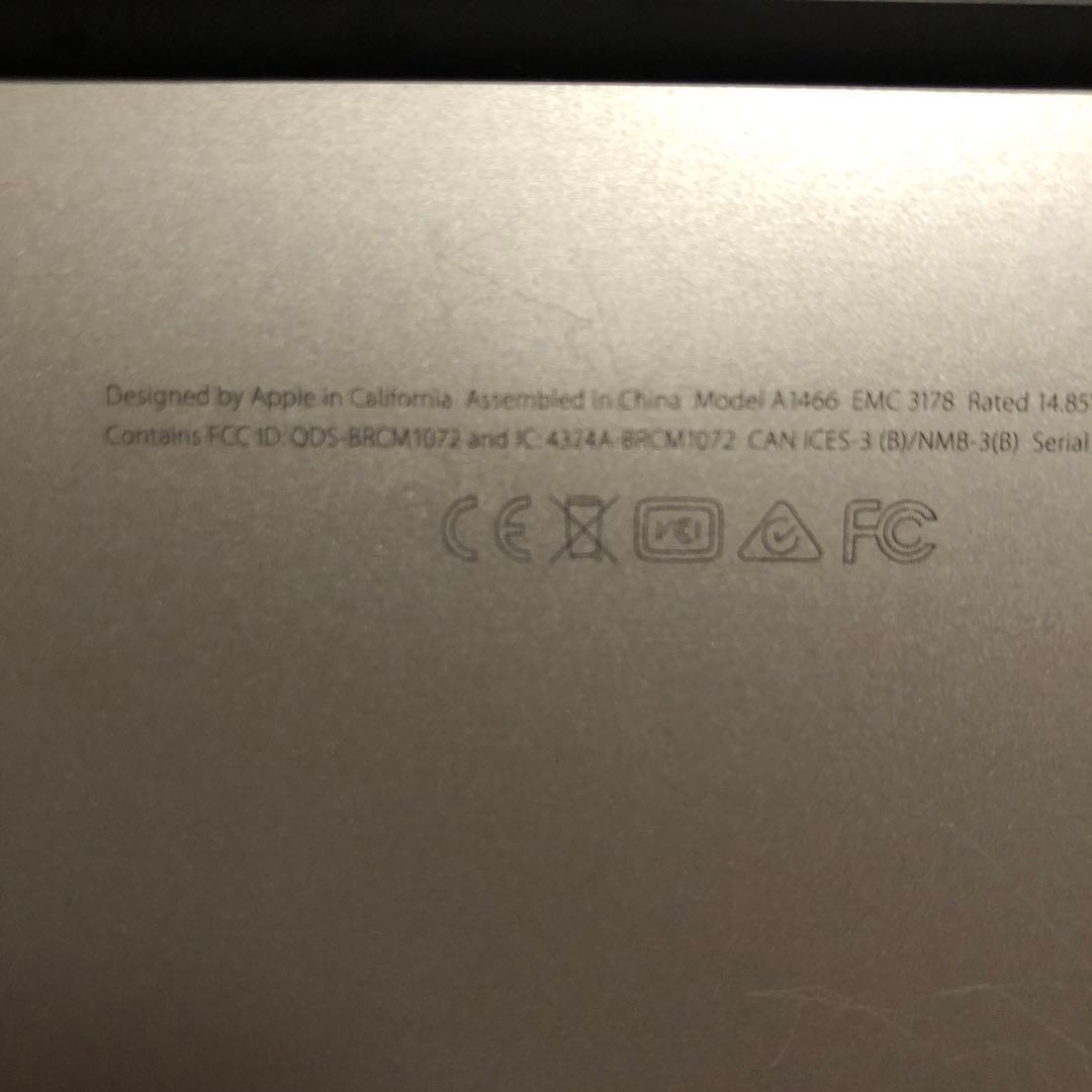 MacBook Air 2017 13インチと思われます。ジャンク