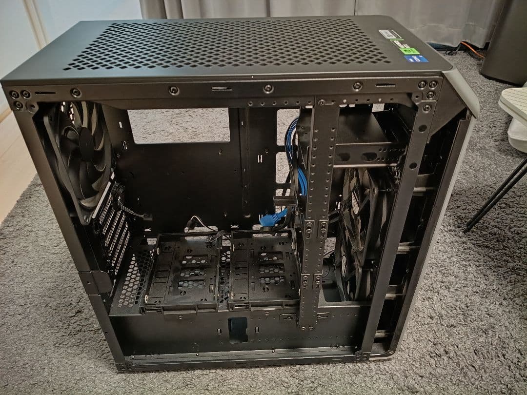 ガレリアPCケース(microATX)