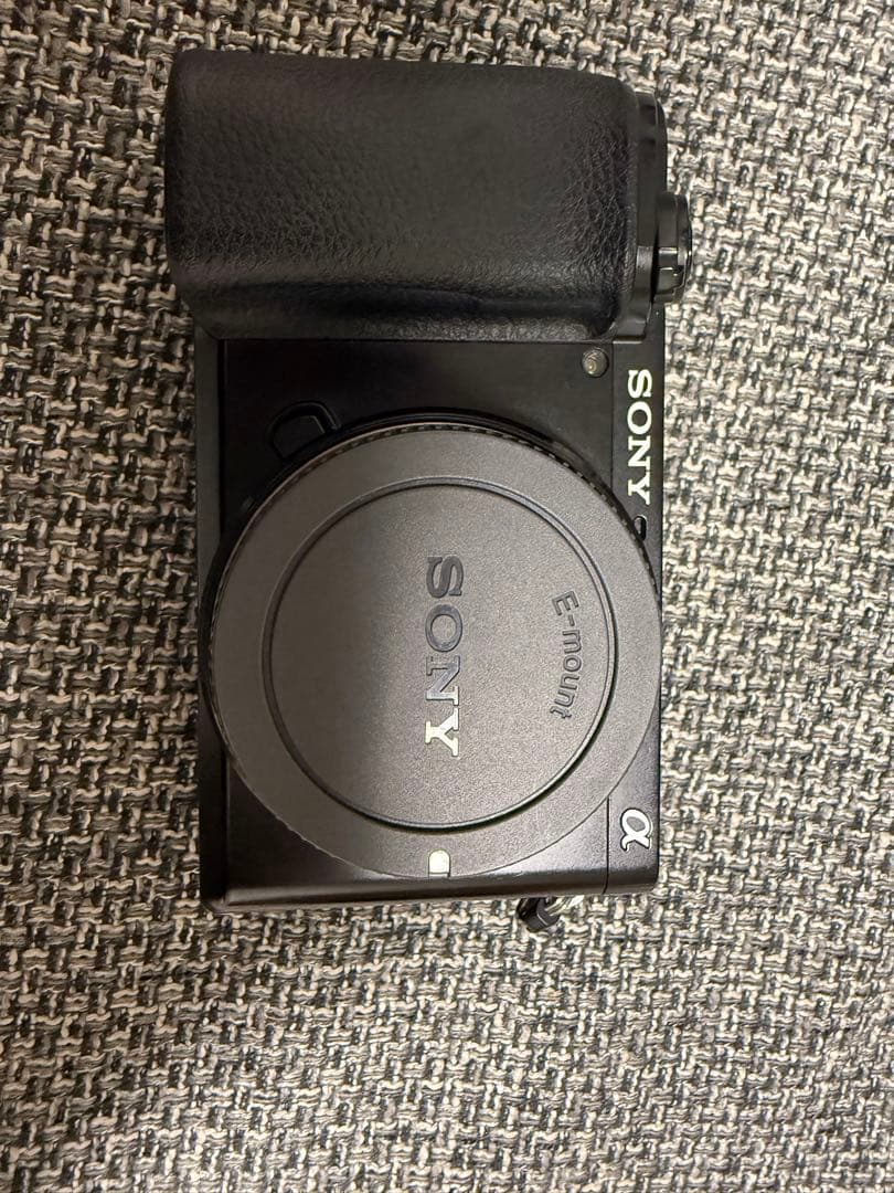 SONY α6100 4K Eマウントカメラ　ソニー