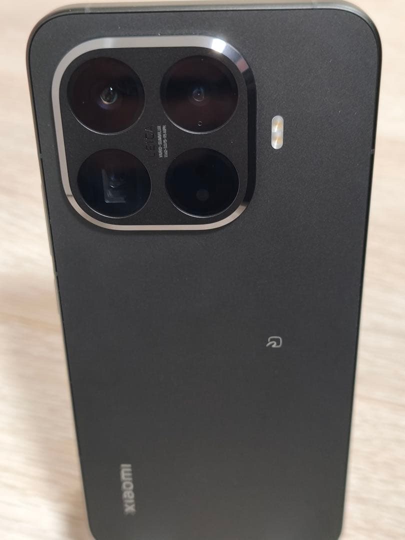 【国内版・新品同様】Xiaomi 15T Pro 256GB ブラック