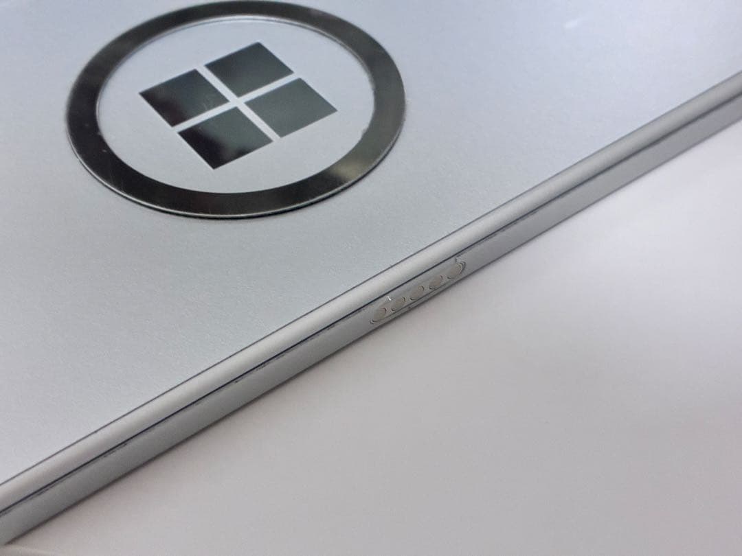 Microsoft Surface Pro 12 256gb 16gb プラチナ