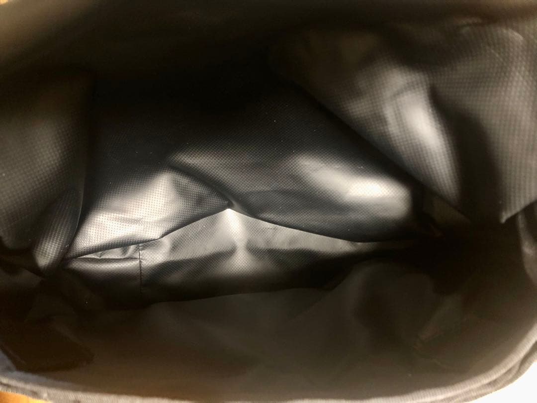 Chrome メッセンジャーバッグ MINI METRO 20.5L 防水