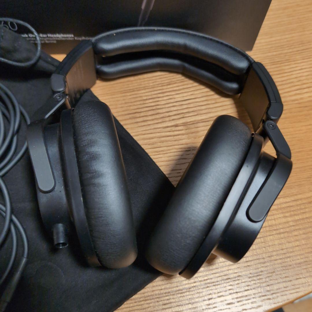 【ジャンク】　Austrian Audio Hi-X60