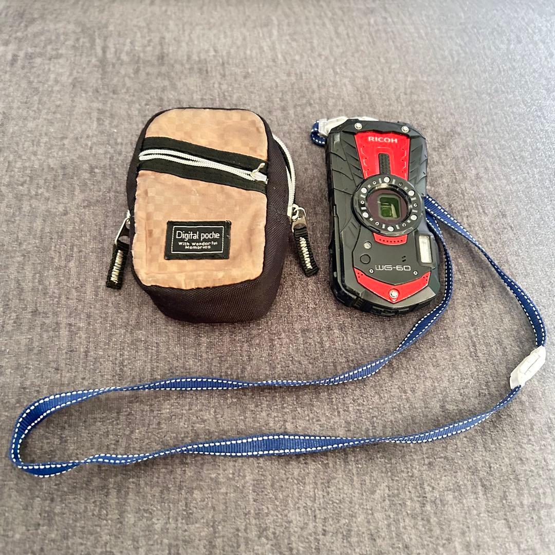 【美品】RICOH WG-60 デジタルカメラ 黒/赤