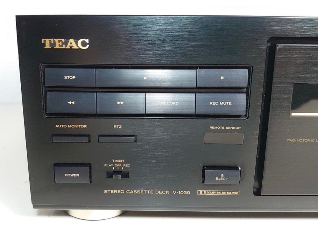 オーバーホール品TEAC カセットデッキ「V-1030」　動作OK 3ヘッド
