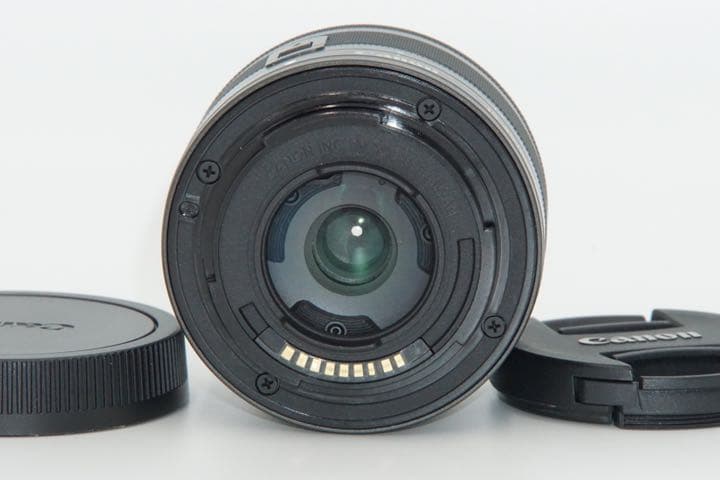 Canon EF-M15-45F3.5-6.3 IS STM グラファイト