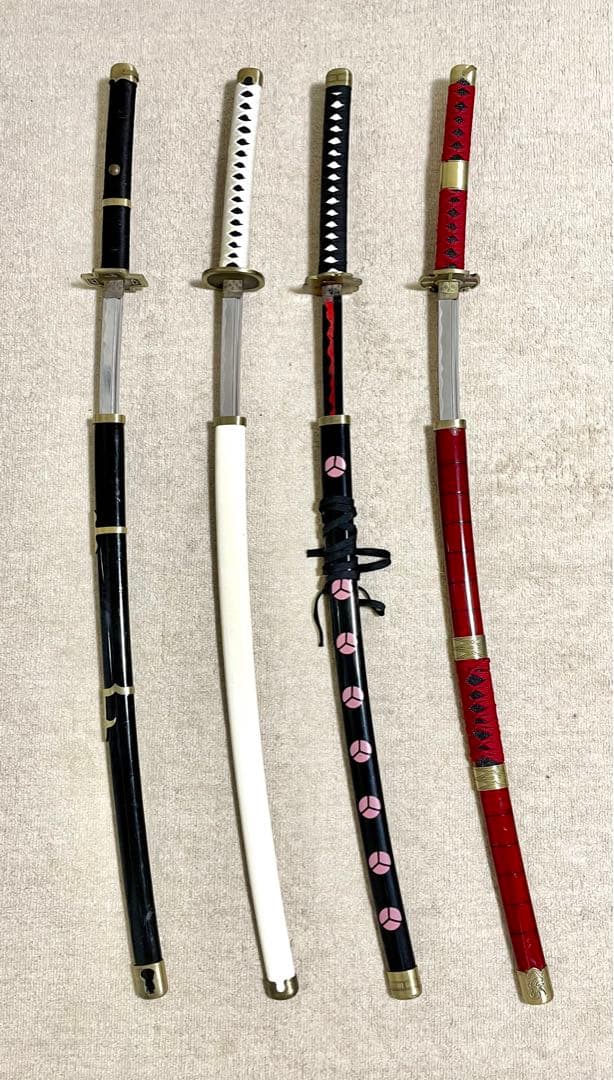 ゾロ 模造刀 雪走 和道一文字 三代鬼徹 秋水 - メルカリ