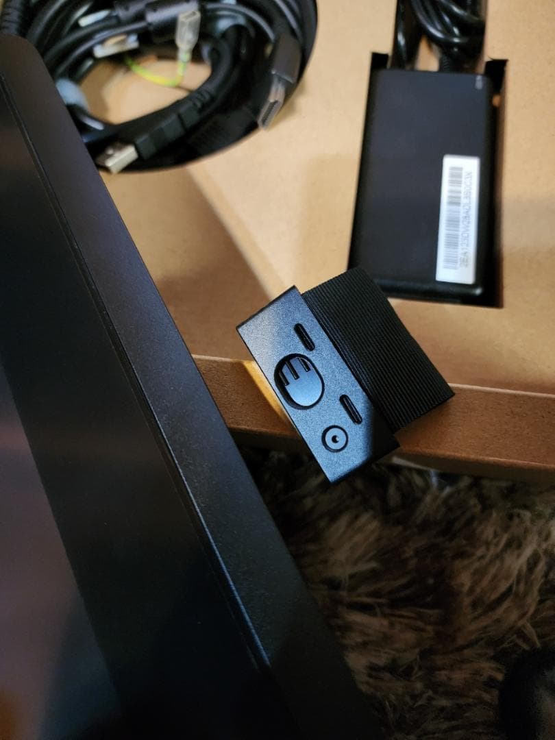 ‎Wacom ワコム 15.6インチ Cintiq 16 FHD