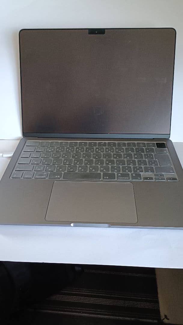 【極美品】MacBook Air M3 13インチ