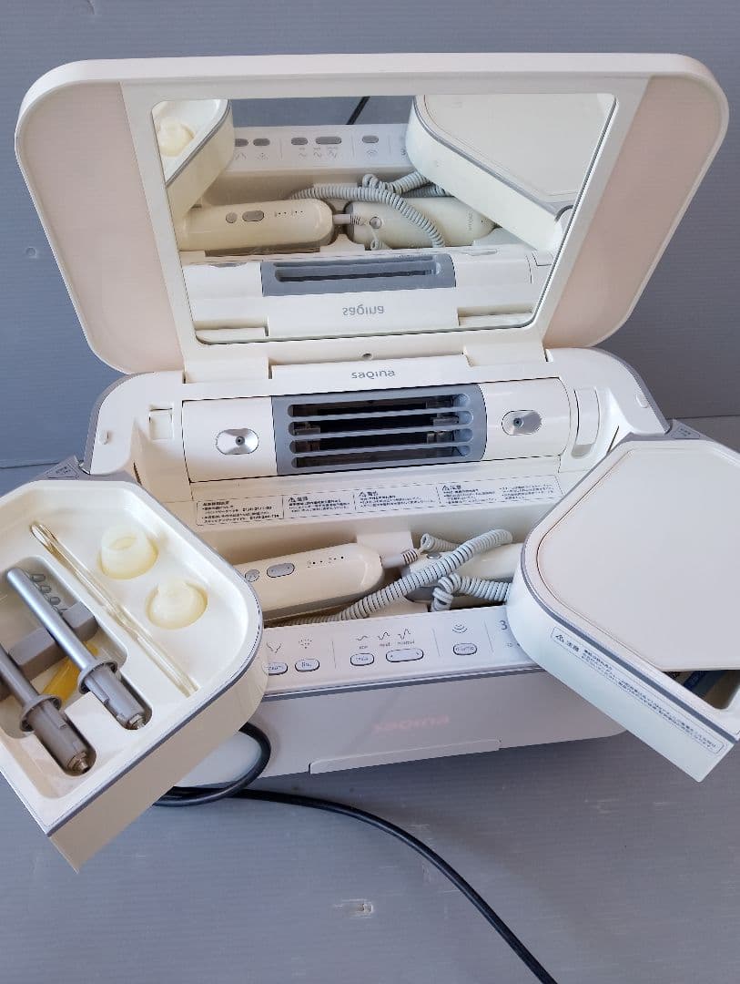 サキナ sagina ビジュー 美顔器 ホワイト(あ14)