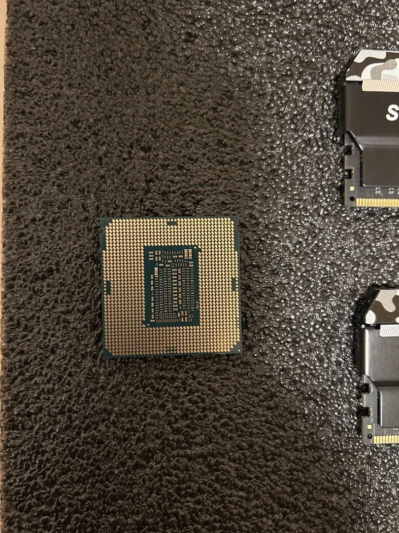 【値下げしました】【破損品】ゲーミングPCパーツセット ジャンク品