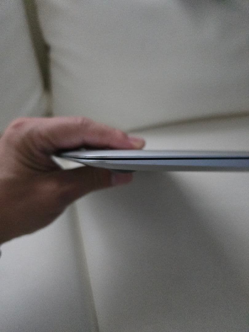 MacBook Air 11インチ Early 2015