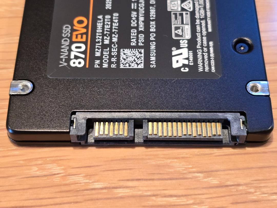 Samsung 870 EVO 2TB SATA SSD 中古極美品 - メルカリ