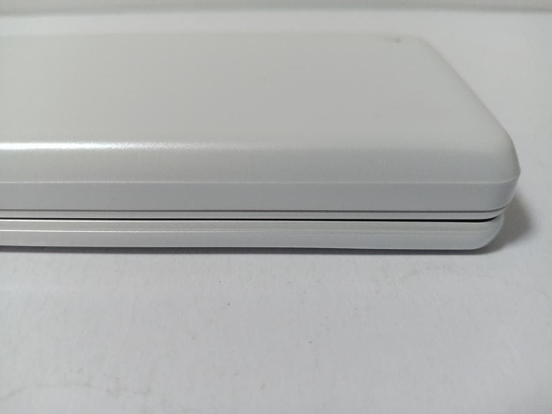 ☆ Y!mobile AQUOS ケータイ4 A206SH ホワイト