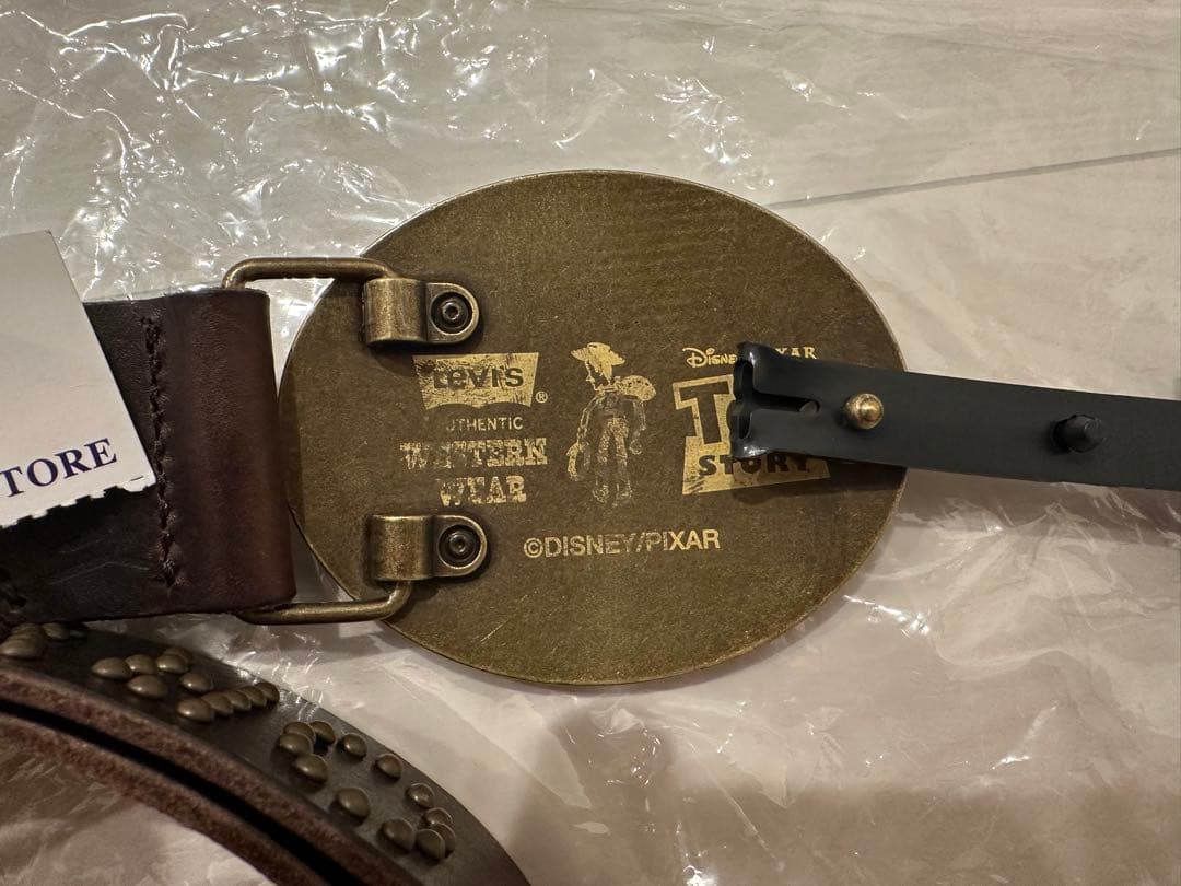 リーバイストイストーリーLEVI'S®x TOY STORY ウッディベルトL - メルカリ